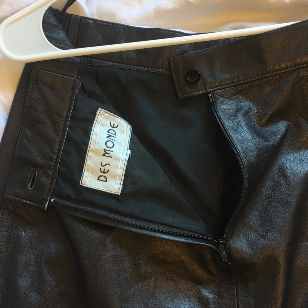 High waisted vintage leather skirt - Picture 2 of 3